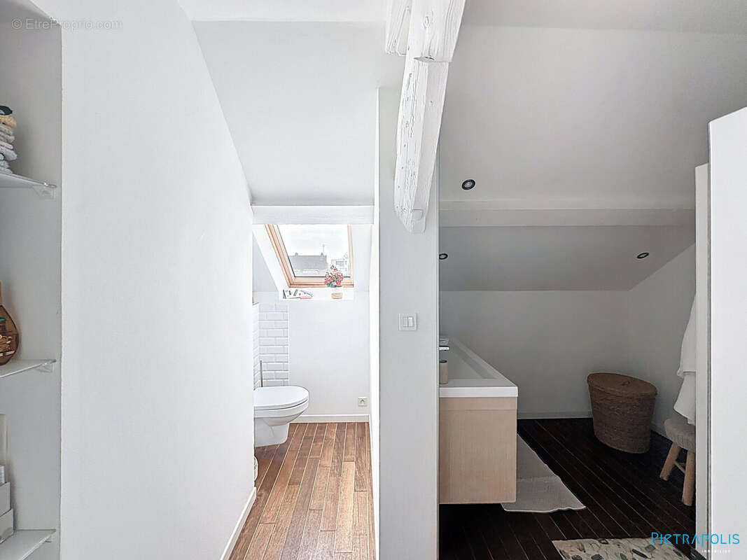 Maison à SAINT-MARCEL