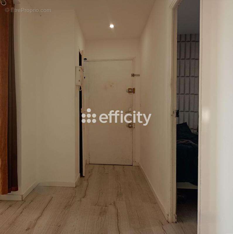 Appartement à LE PONTET