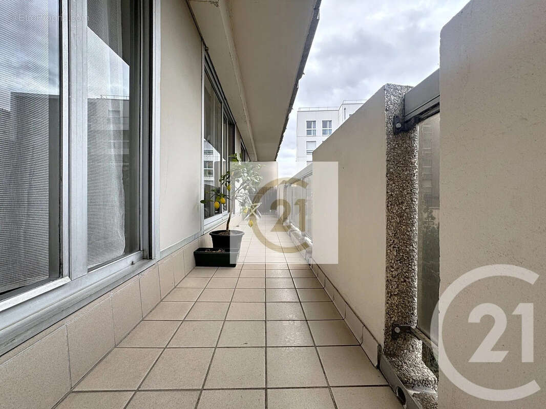 Appartement à PARIS-12E