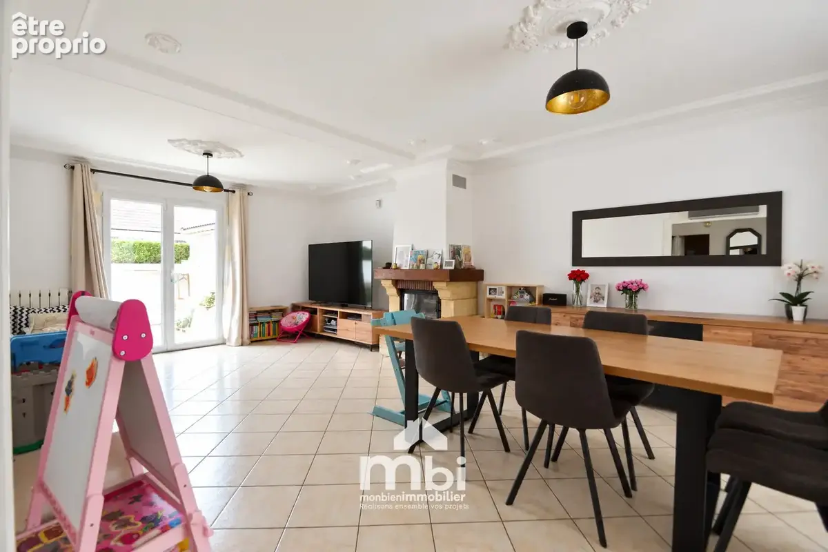 Maison individuelle - 5 pieces - 3 chambres - photo 2