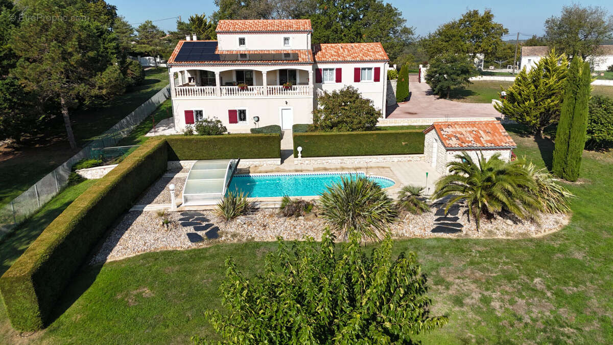 Maison à HAUTEFAGE-LA-TOUR