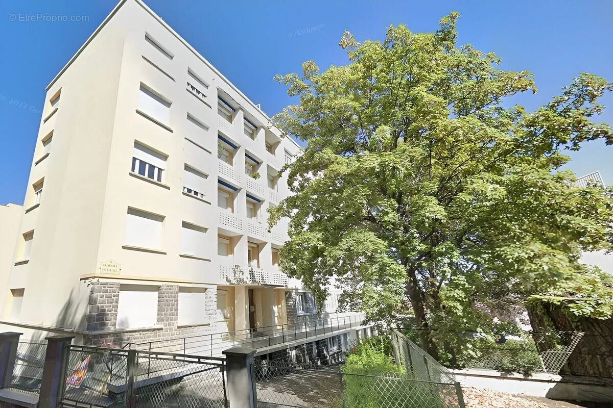 Appartement à CHAMALIERES