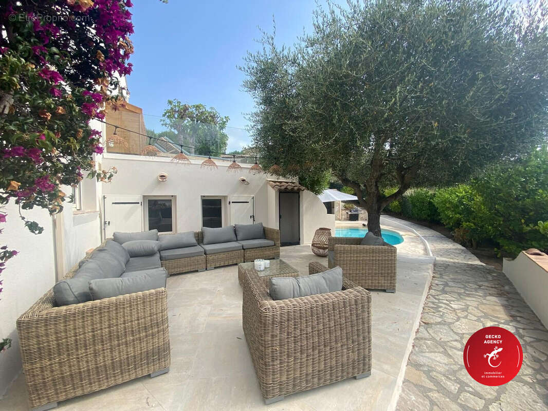 Maison 216 m² à Sainte-Maxime  - photo 4
