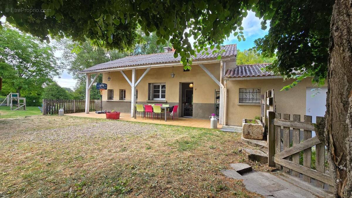 Photo 1 - Maison à CHAPELLE-VIVIERS