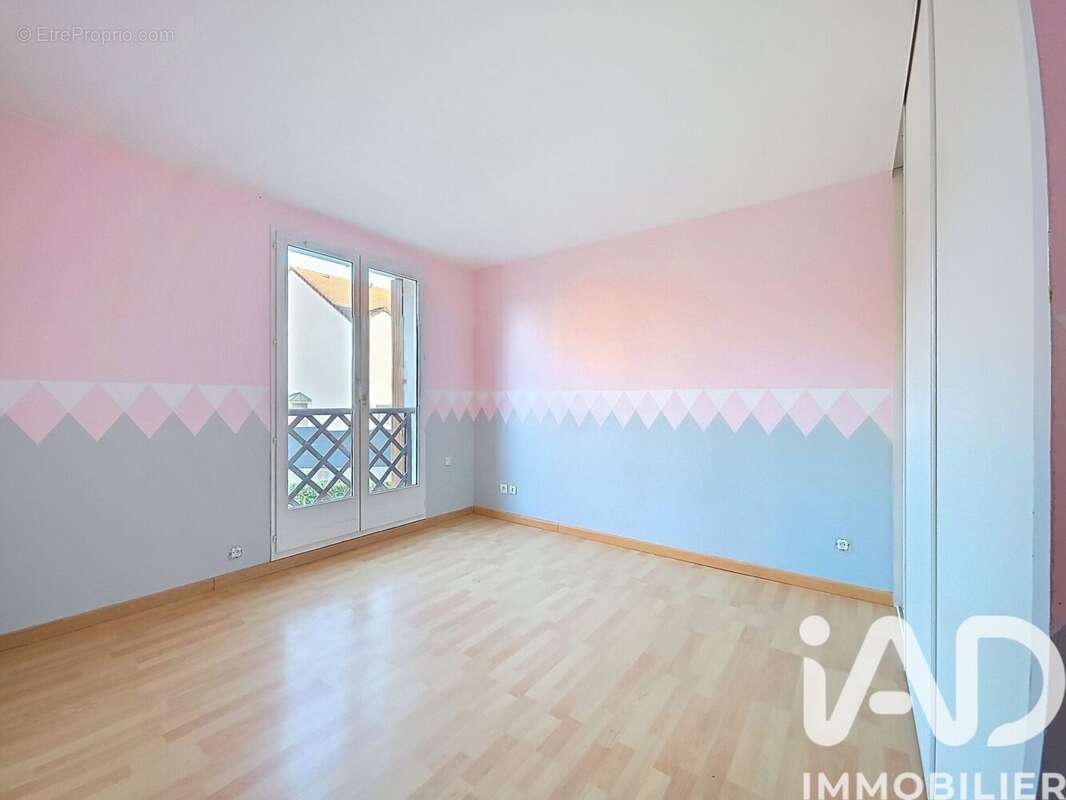 Photo 9 - Appartement à EMERAINVILLE