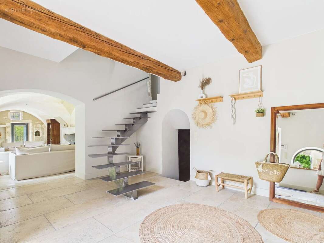 Mas de charme au coeur du village de Mouriès - photo 17