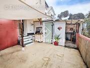 Appartement à MARSEILLE-4E