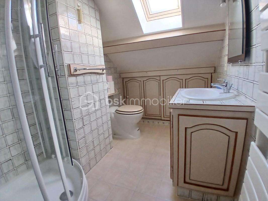 Maison à NEUVY-EN-SULLIAS