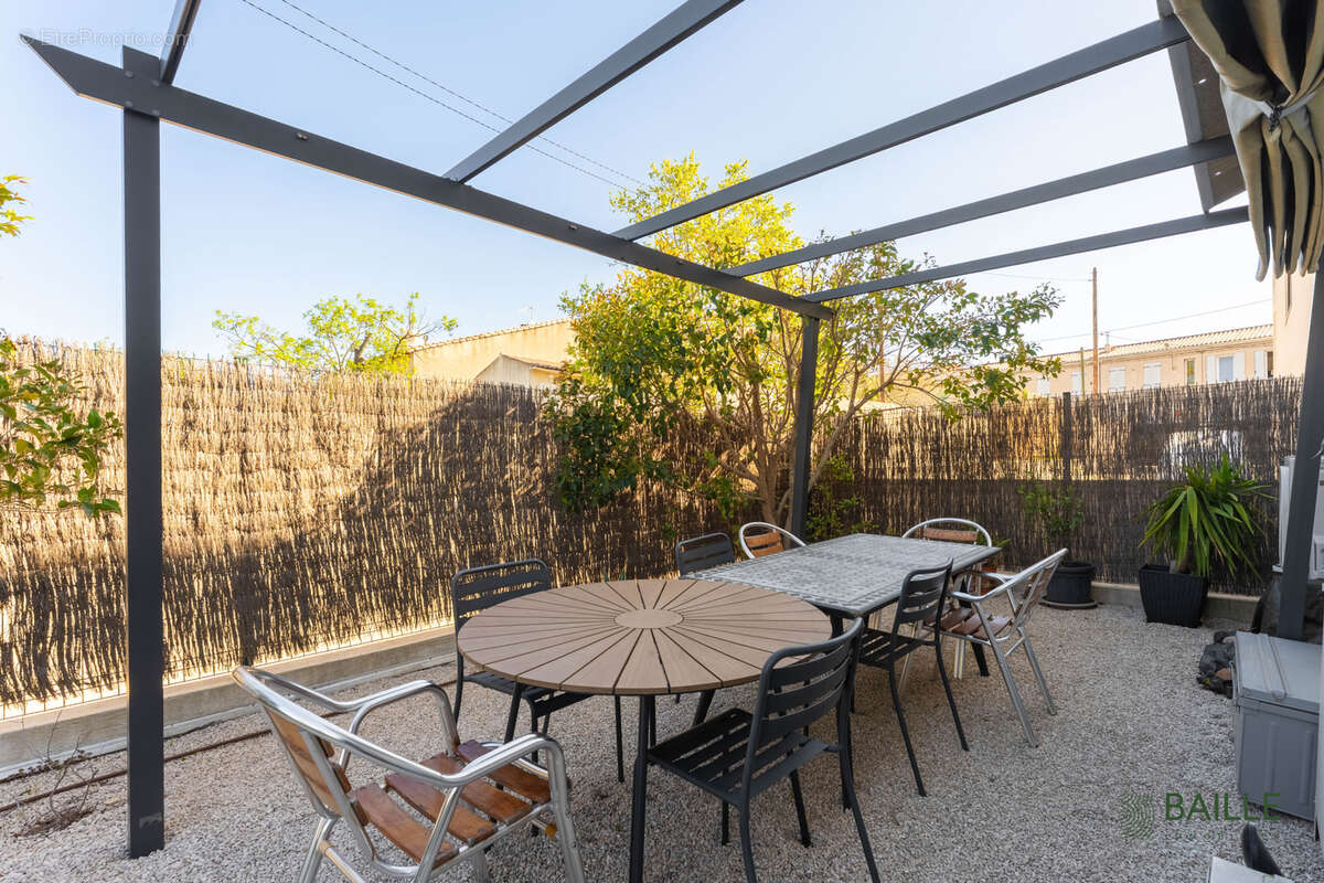 Appartement à MARSEILLE-12E