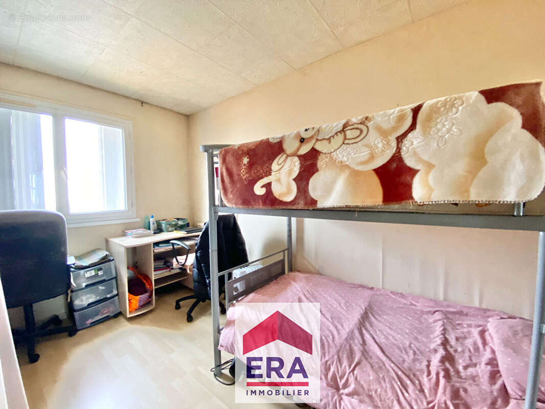 Appartement à SARTROUVILLE