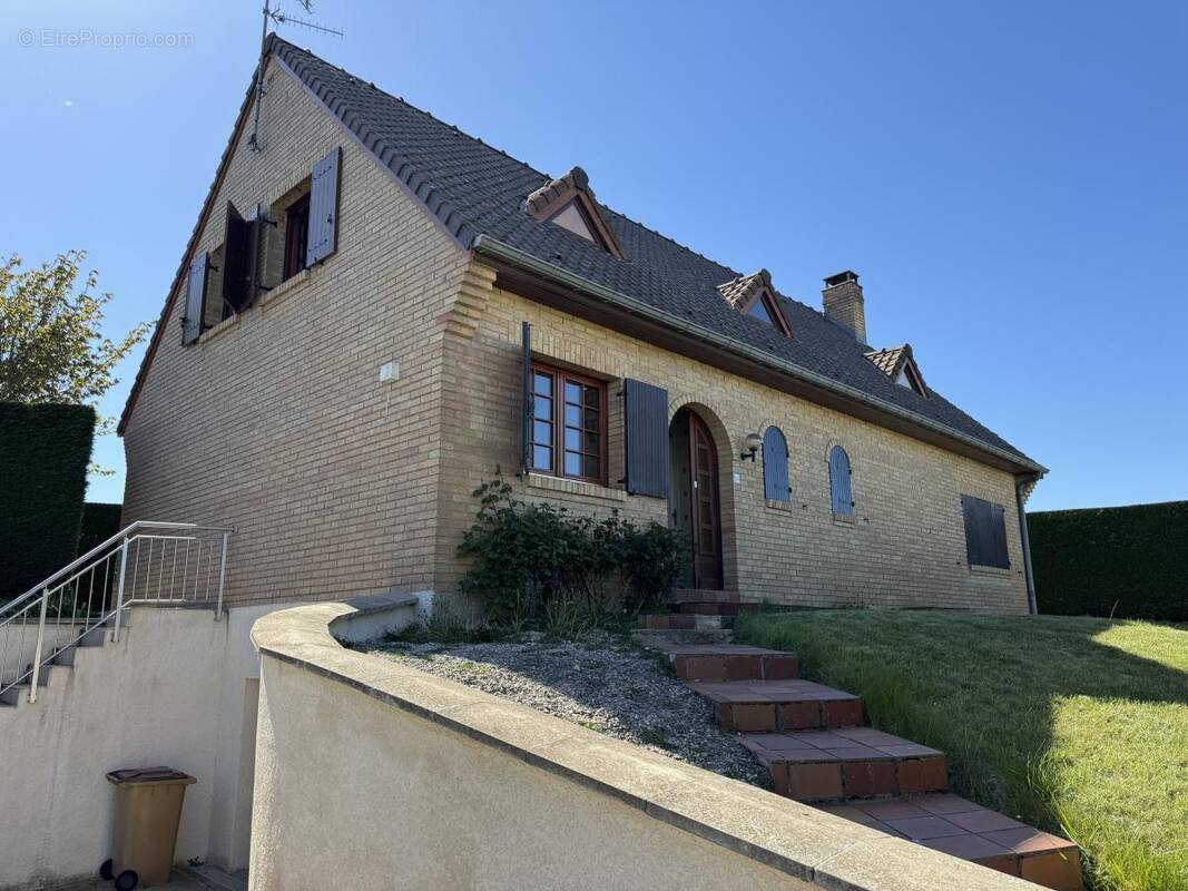 Maison à NOYELLES-SUR-ESCAUT