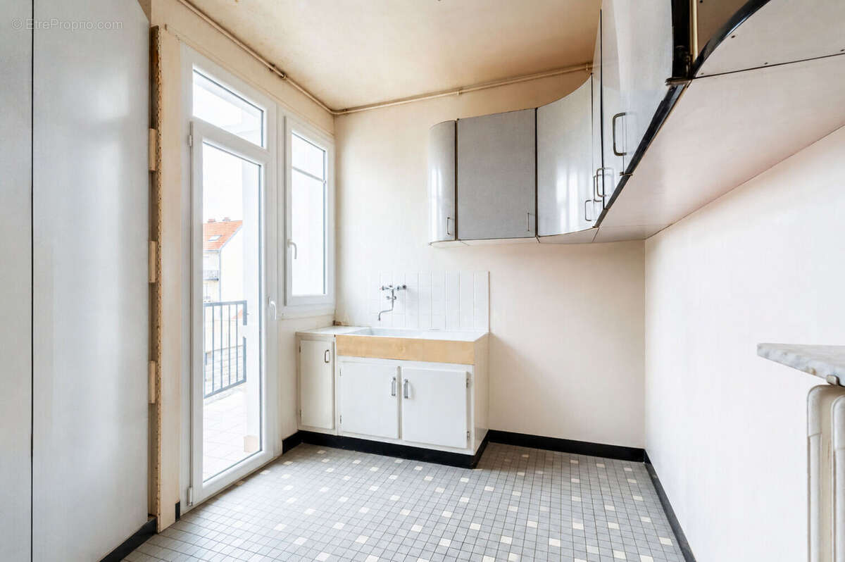Appartement Le Vésinet 5 pièce(s) 82 m2 - photo 7