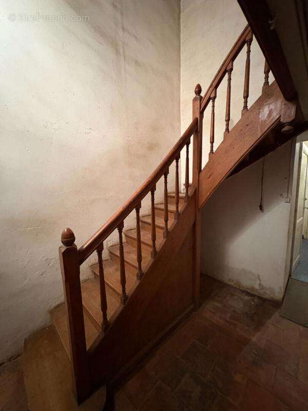 Maison à PESSAC-SUR-DORDOGNE