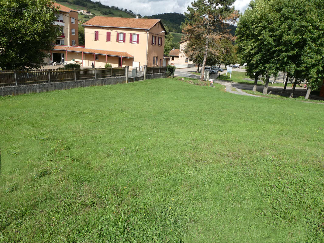 Terrain à SAINTE-FOY-L&#039;ARGENTIERE