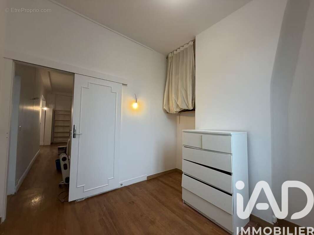 Photo 6 - Appartement à SAINT-DENIS