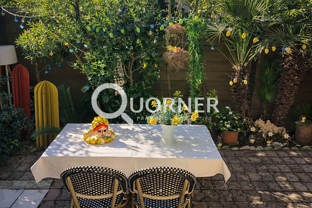 Appartement à SAINT-TROPEZ