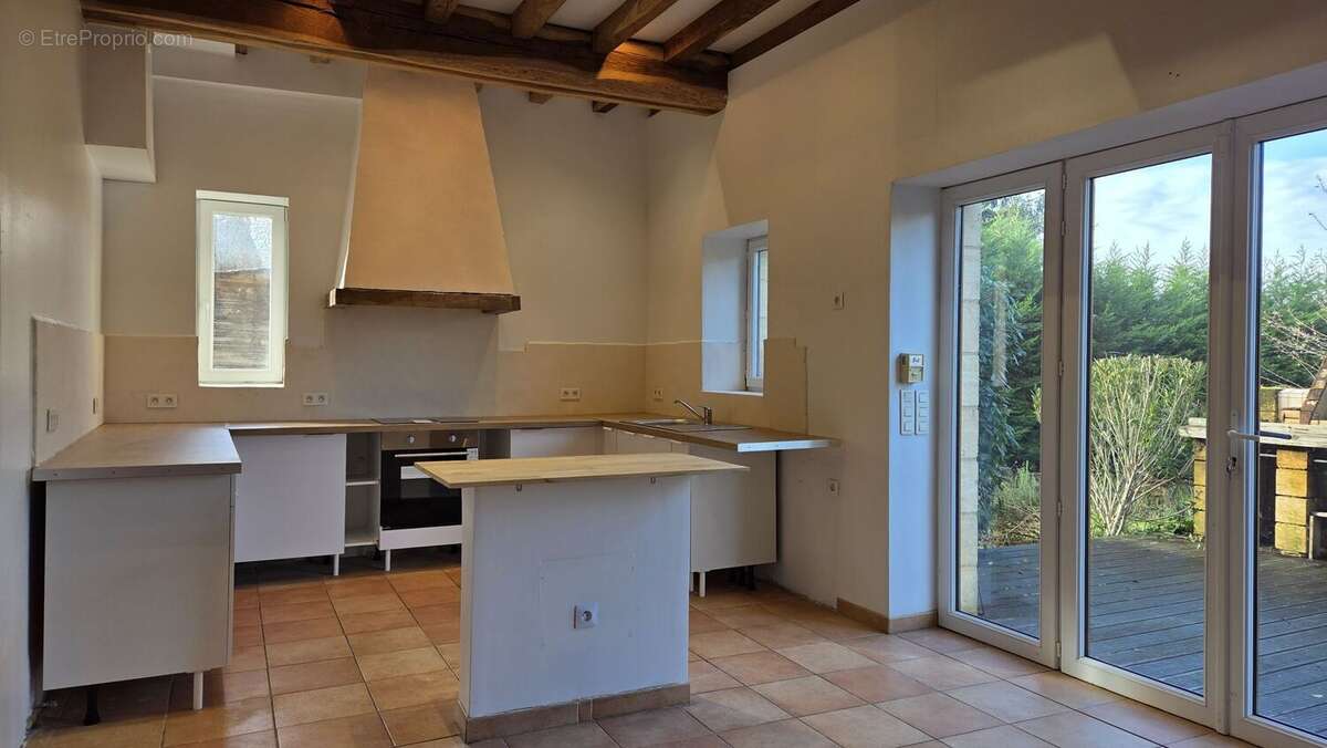 Cuisine - Maison à LE BUGUE