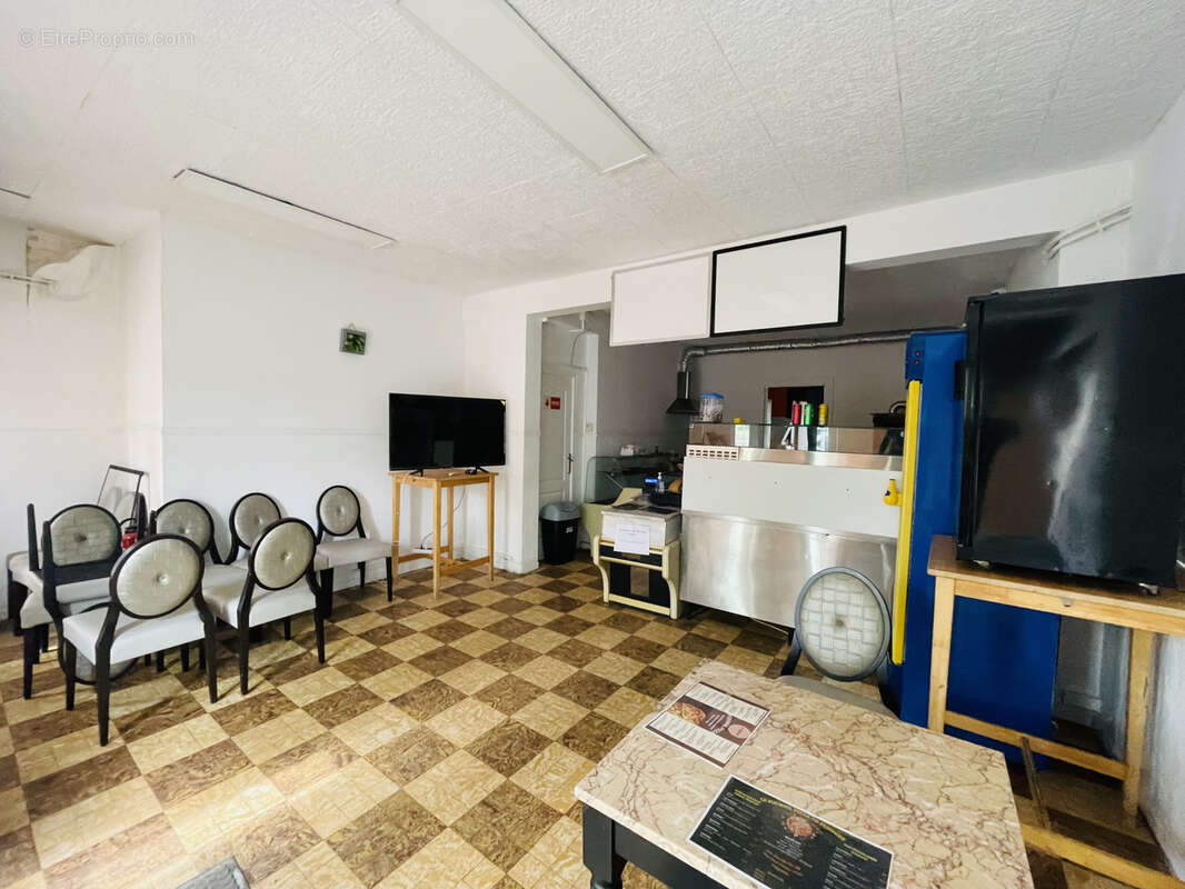 Immeuble 160 M2 sur Feignies (59750) - photo 3