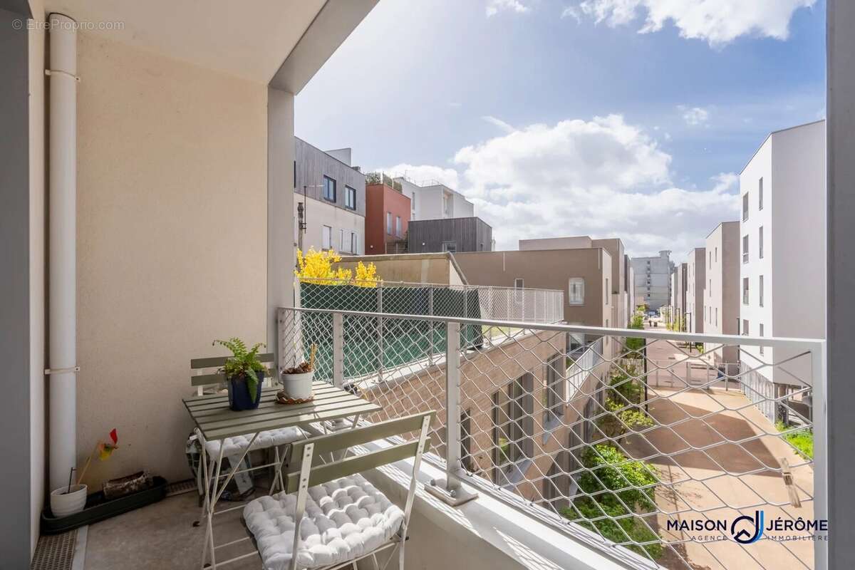 Appartement à ROMAINVILLE