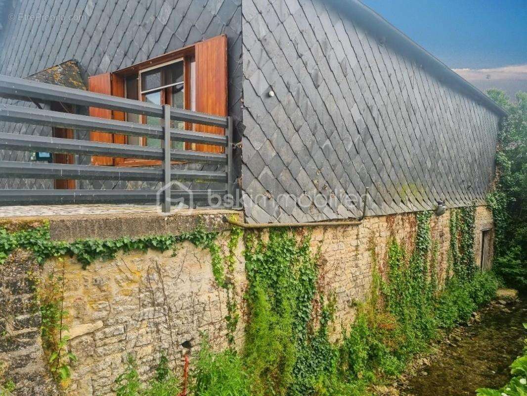 Maison à CHEF-BOUTONNE