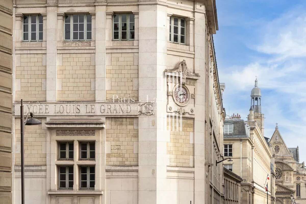 Appartement à PARIS-5E