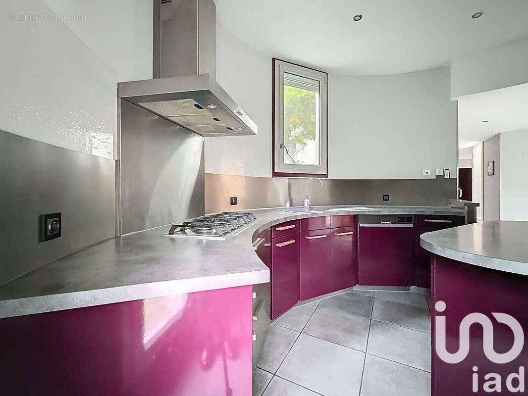 Photo 5 - Maison à SAINT-MARTIN-D'HERES