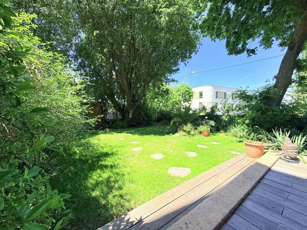 Appartement à MARSEILLE-9E