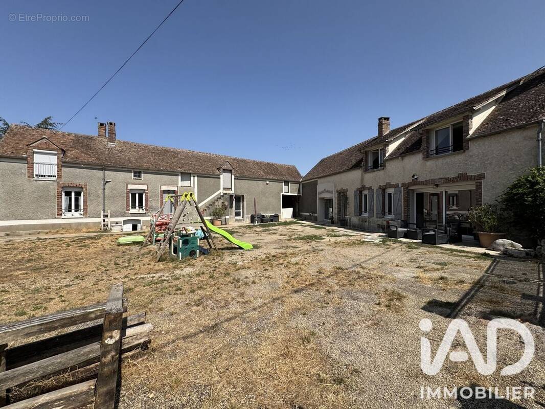 Photo 1 - Maison à POLIGNY