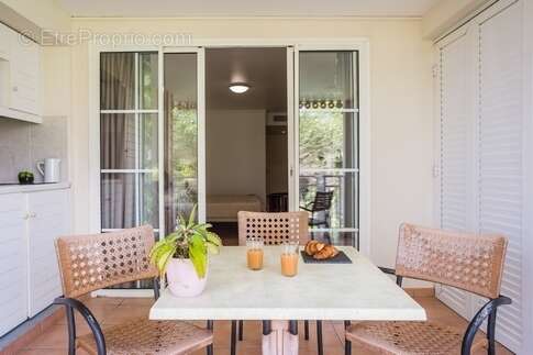 Appartement à SAINTE-LUCE