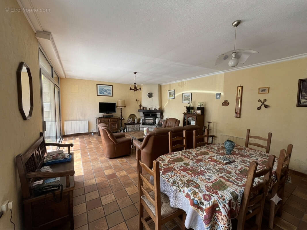 Maison 5 pièces à vendre à Inzinzac-Lochrist - Réf 497 - photo 3