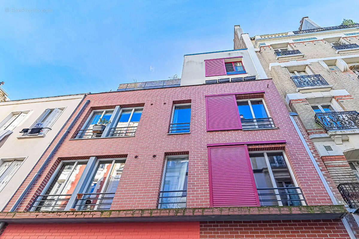 Appartement à PARIS-19E