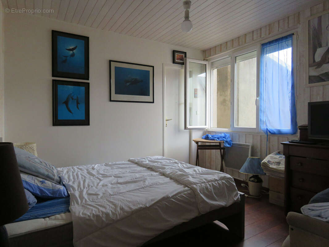 LESCONIL - Immeuble sur le port - photo 4