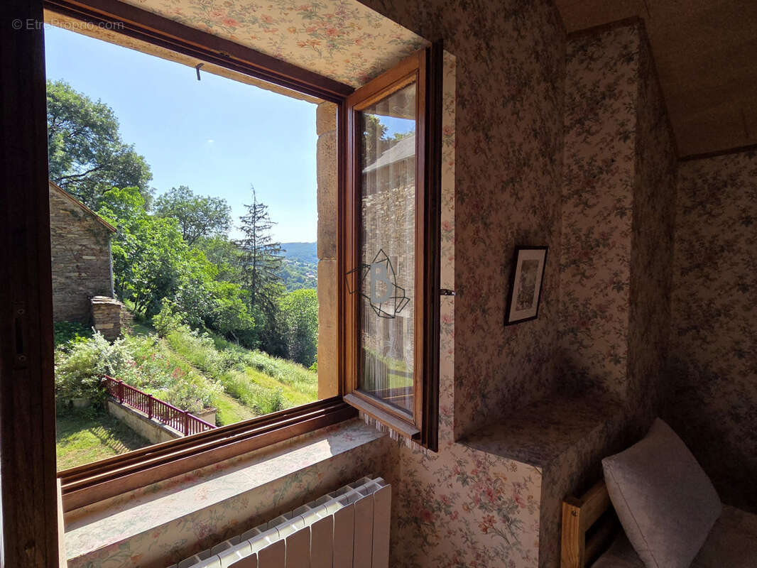Maison à REQUISTA