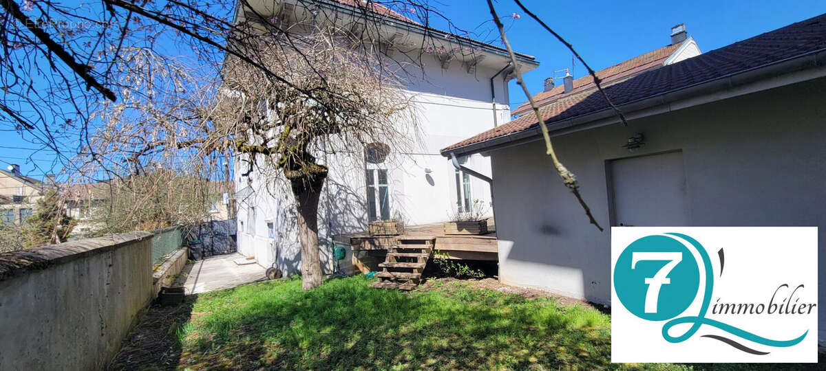 Maison à PONTARLIER