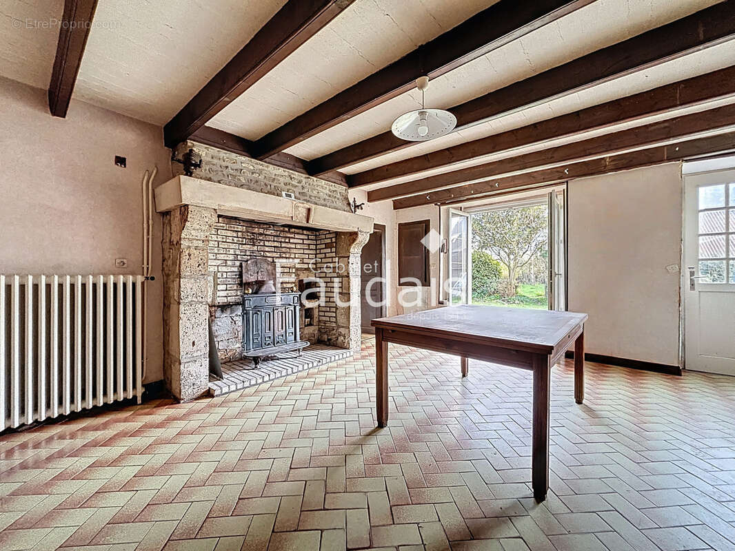 Maison à HOUTTEVILLE