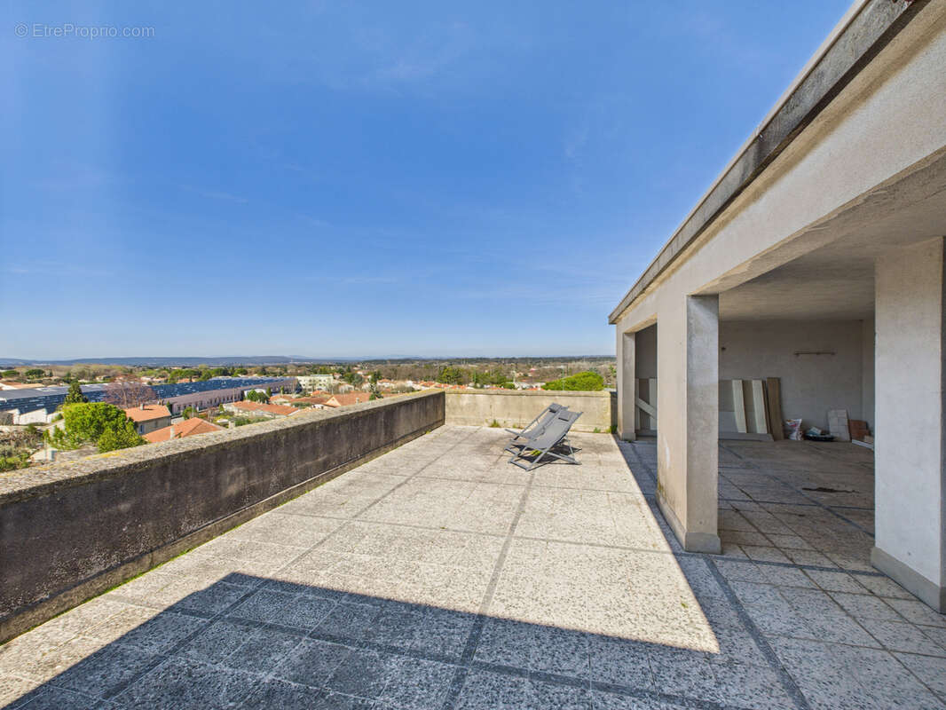 Appartement à VALREAS