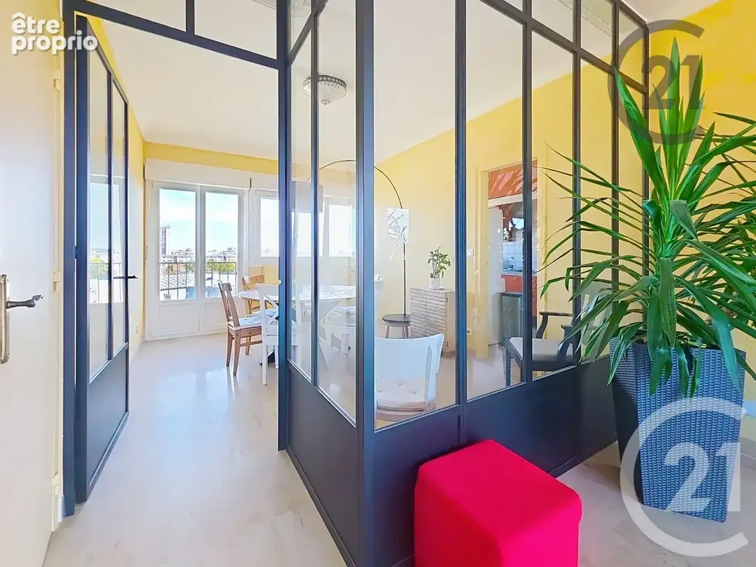Appartement 6 pièces 132 m² à vendre à Reims (51100) - photo 8