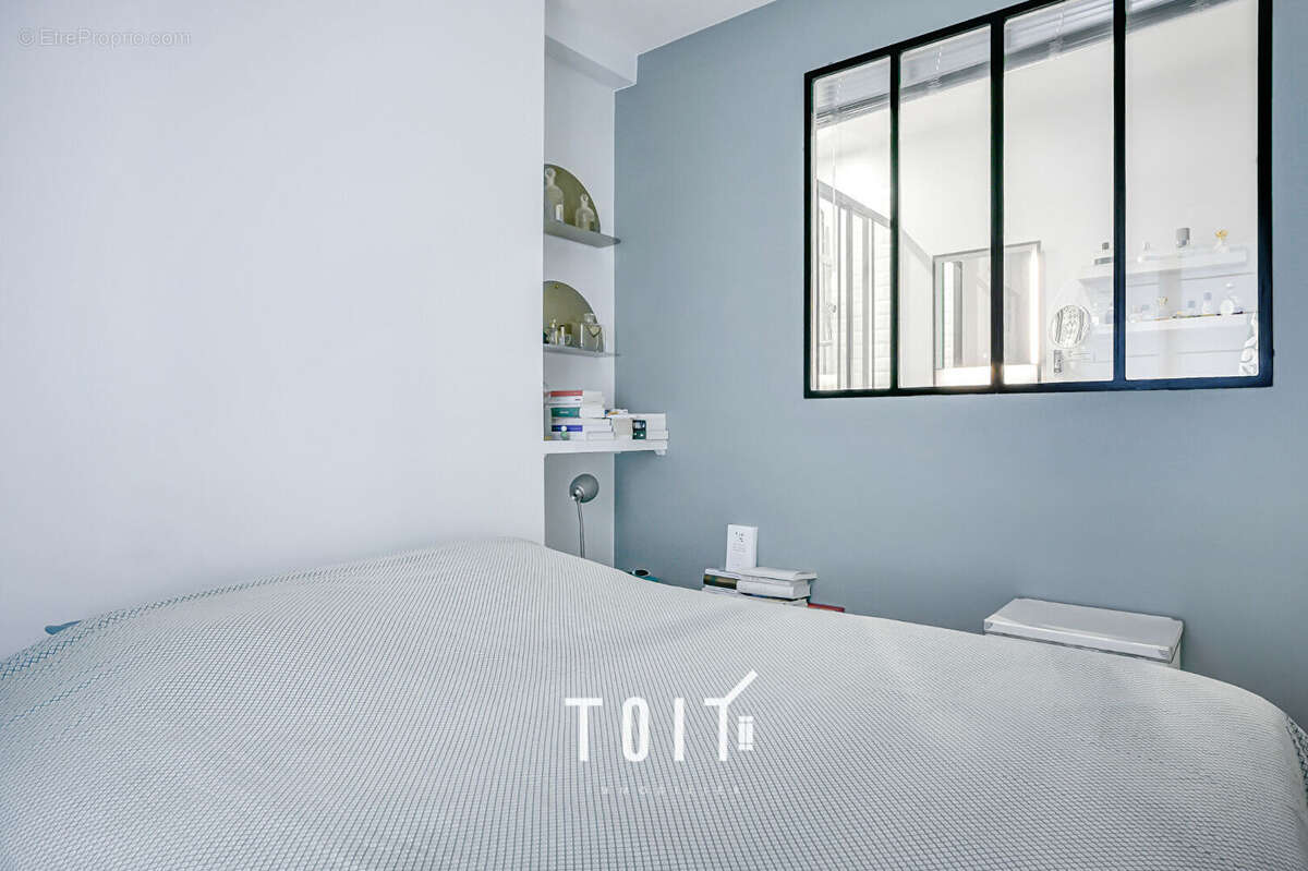 Appartement à PARIS-14E