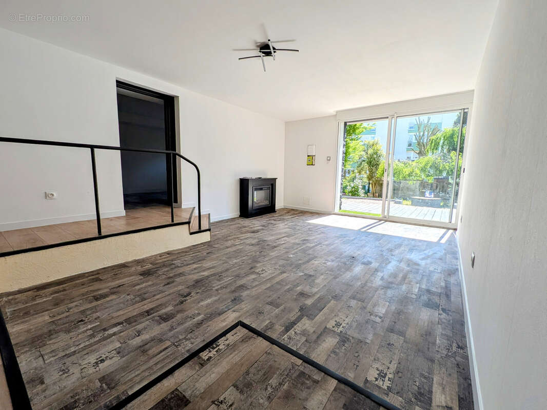 Maison à JARVILLE-LA-MALGRANGE