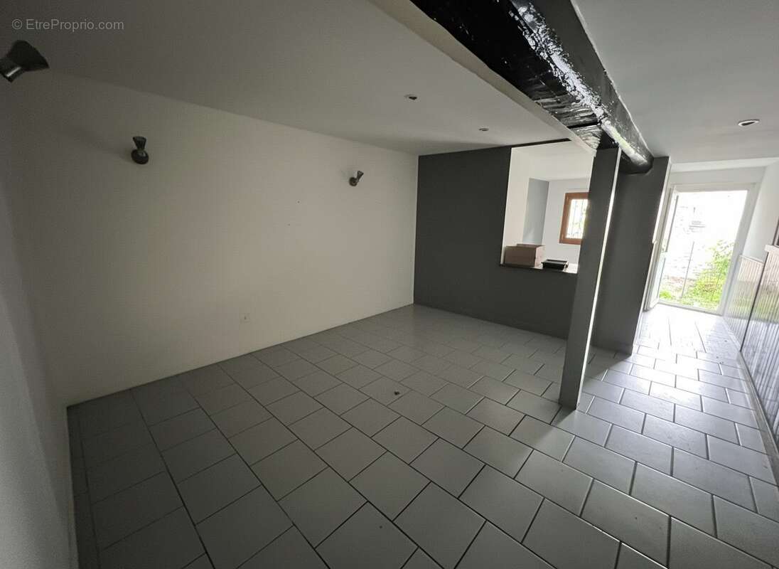 Appartement à SENONES