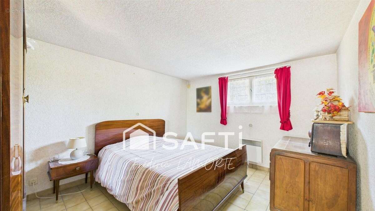 Photo 8 - Maison à SAINTE-SOULLE