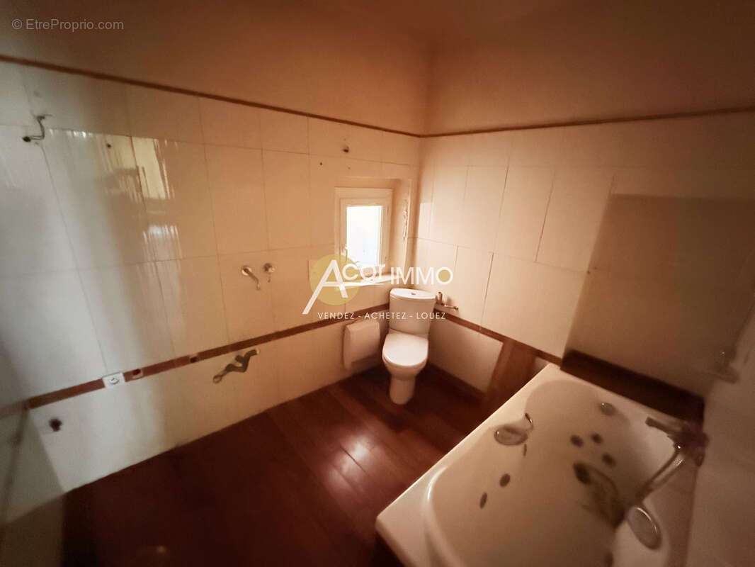 Appartement à OLLIOULES