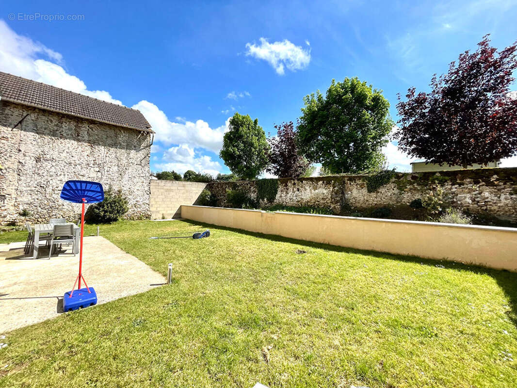 Maison à SAACY-SUR-MARNE