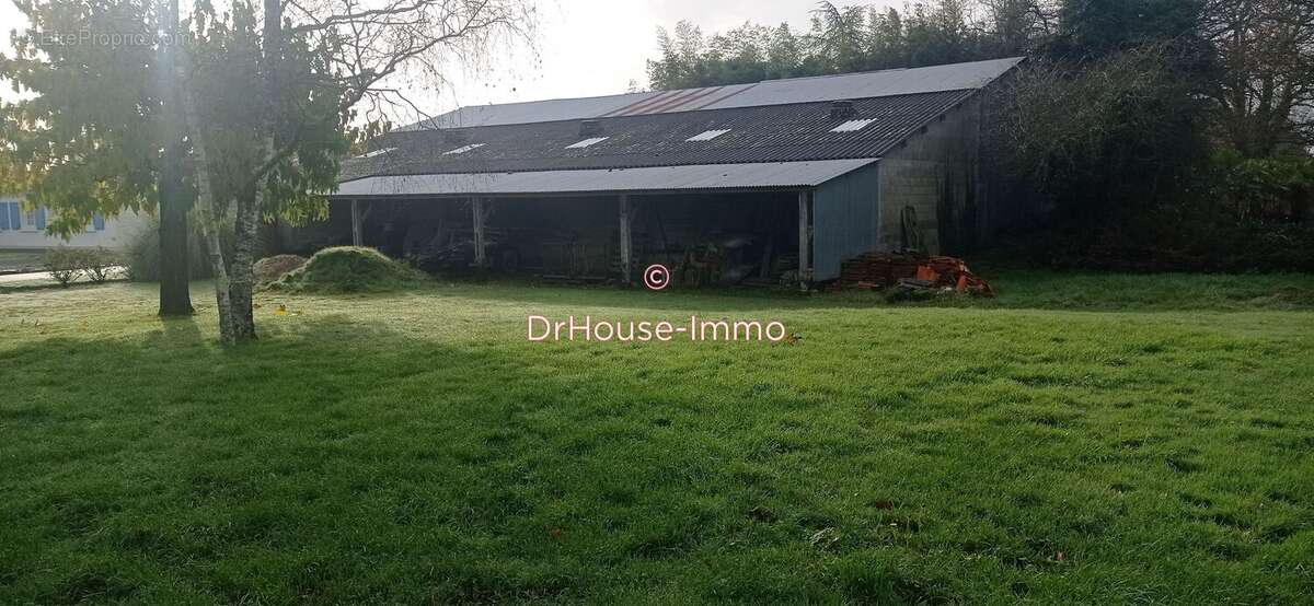Maison 600 m² à Commequiers  - photo 8