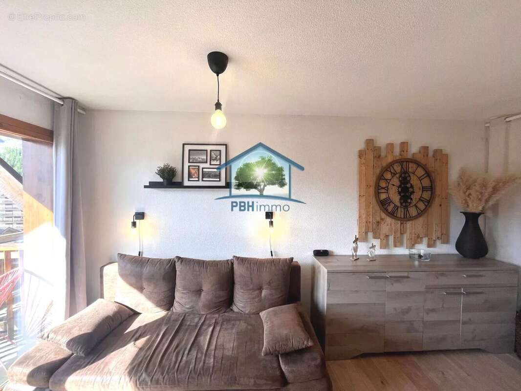 Appartement à LA CLUSE