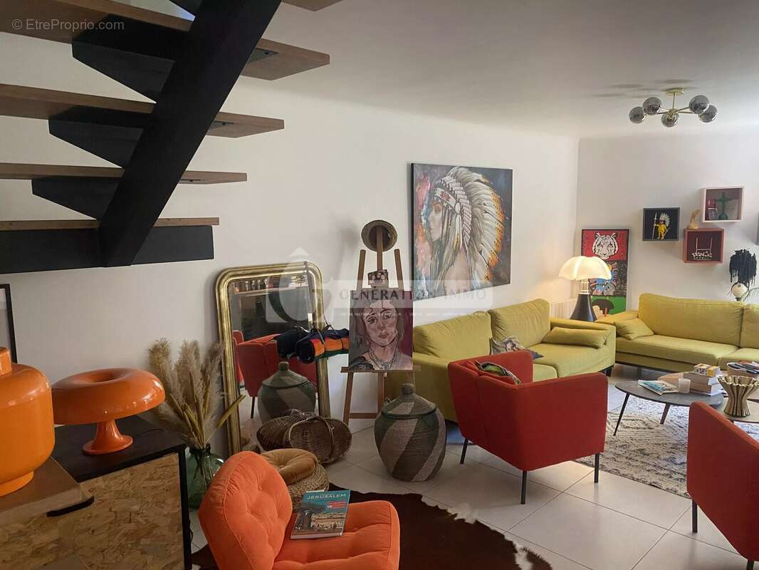 Maison de ville à vendre dans le quartier Chabourlet - photo 5