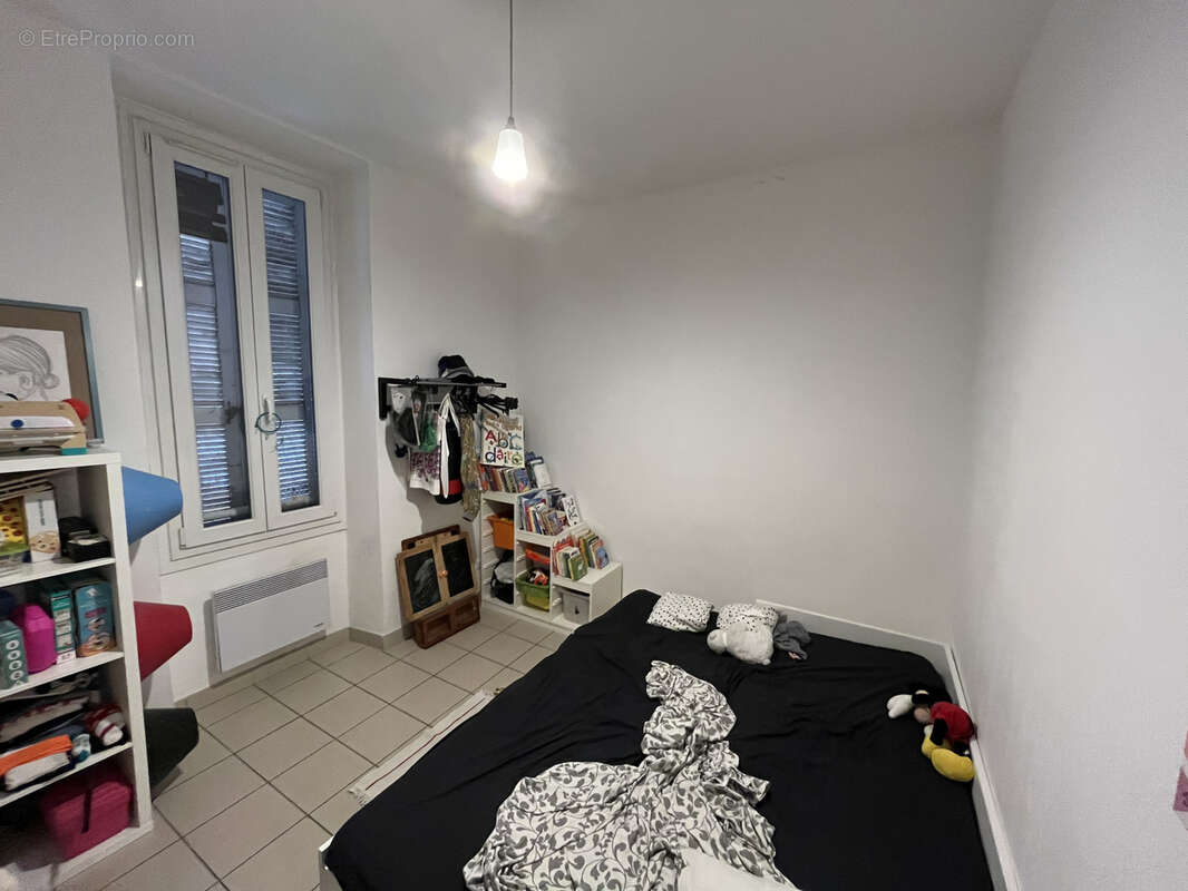 Appartement à MARSEILLE-7E