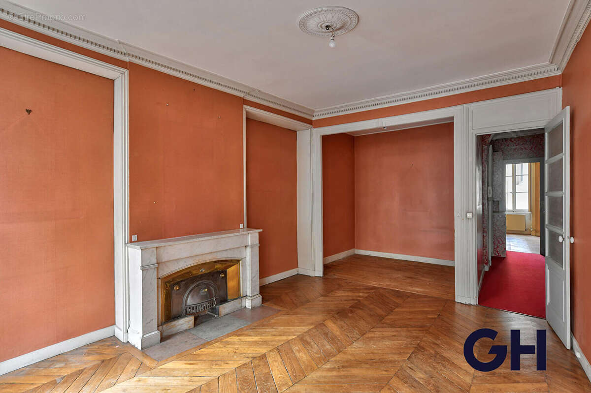Appartement à LYON-6E