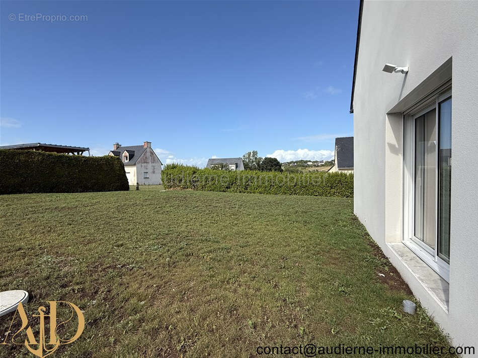 Maison à CONFORT-MEILARS