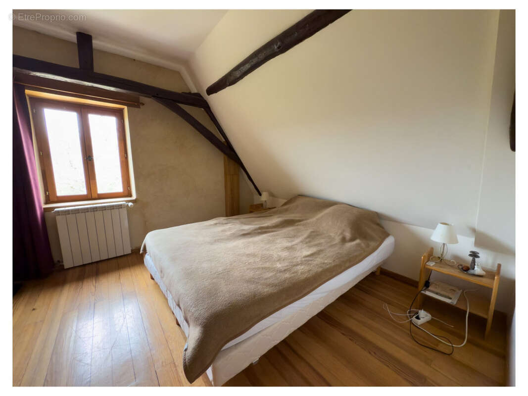 Maison à SAVIGNAC-DE-MIREMONT